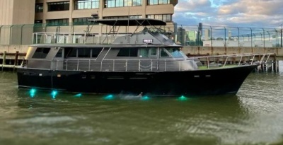 Yacht 57 for corporate events